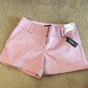 Express Low Rise MIDI Short- Lilac